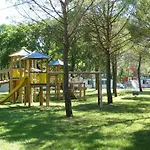 Holiday park Mobilehome In Grado 53705 *