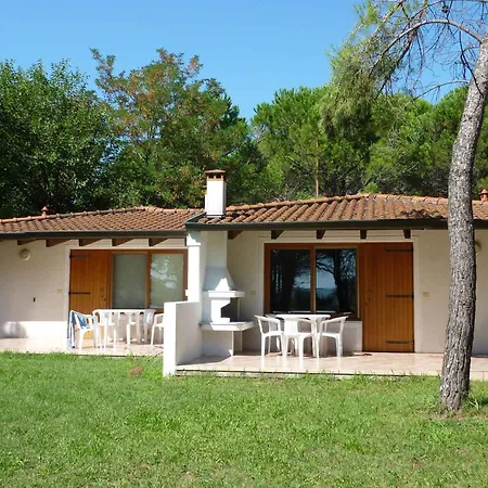 פארק נופש Mobilehome In Grado 53705 *