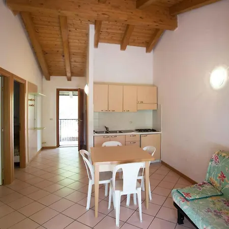 פארק נופש Mobilehome In Grado 53705 *