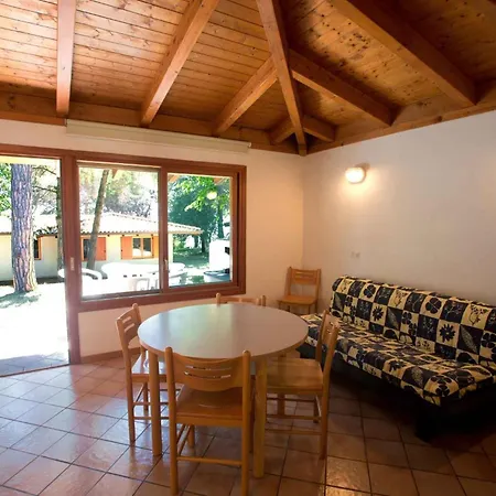 פארק נופש Mobilehome In Grado 53705
